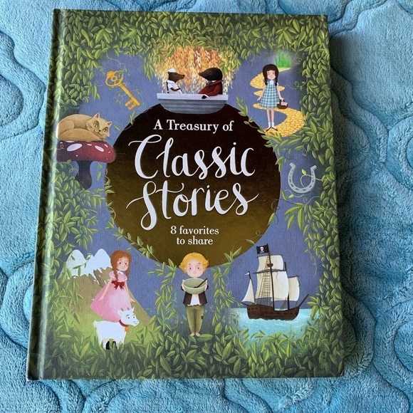 A Treasury of Classic Stories book VGUC - Picture 2 of 7